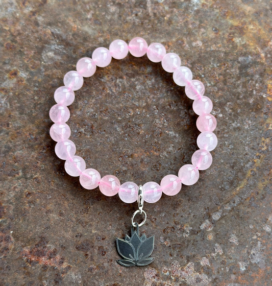 Rosenquarz Edelsteinarmband – Heilstein für Liebe, Herzöffnung & innere Harmonie