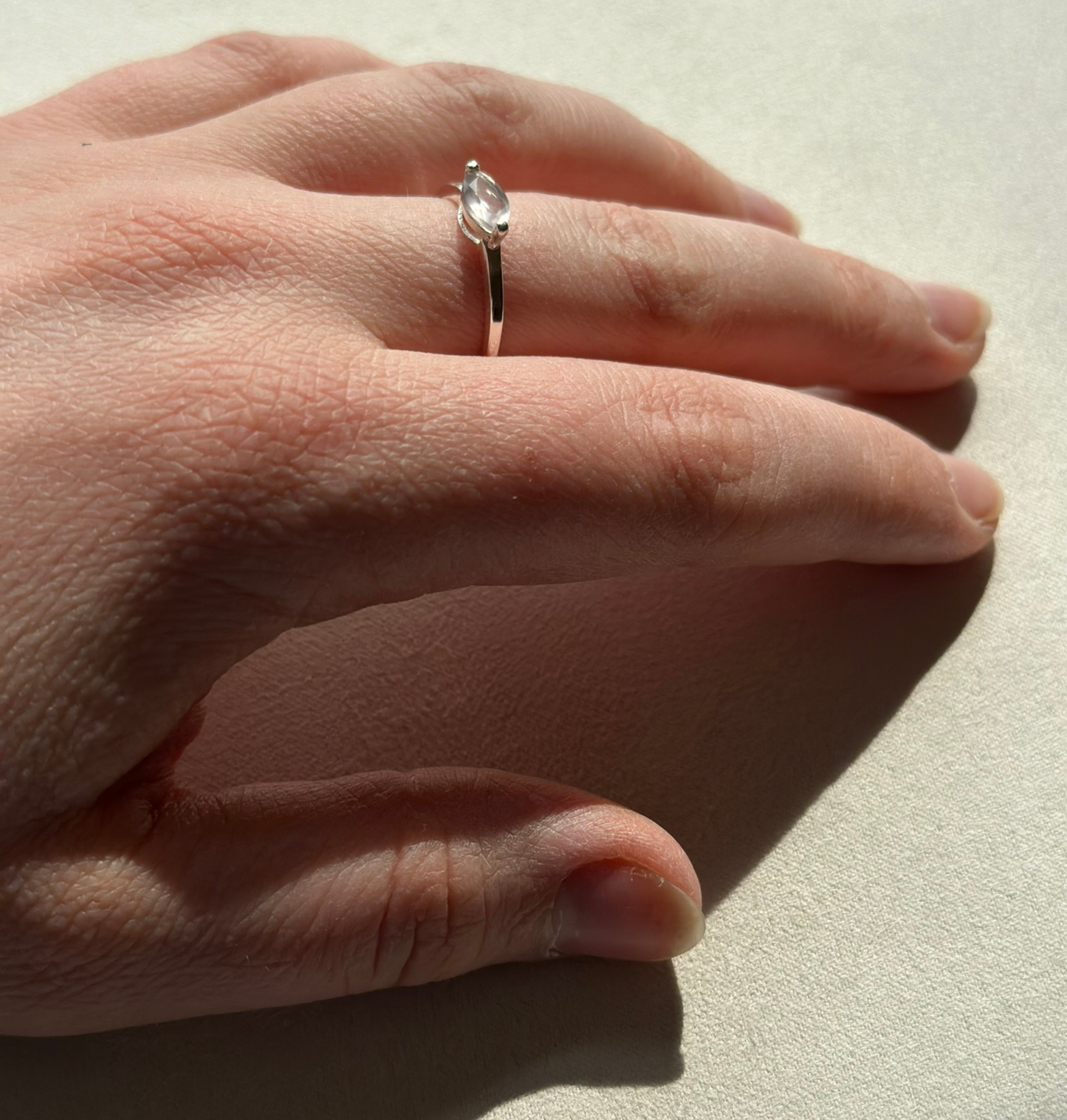 Ring Edelstein Rosenquarz (oval) verstellbar