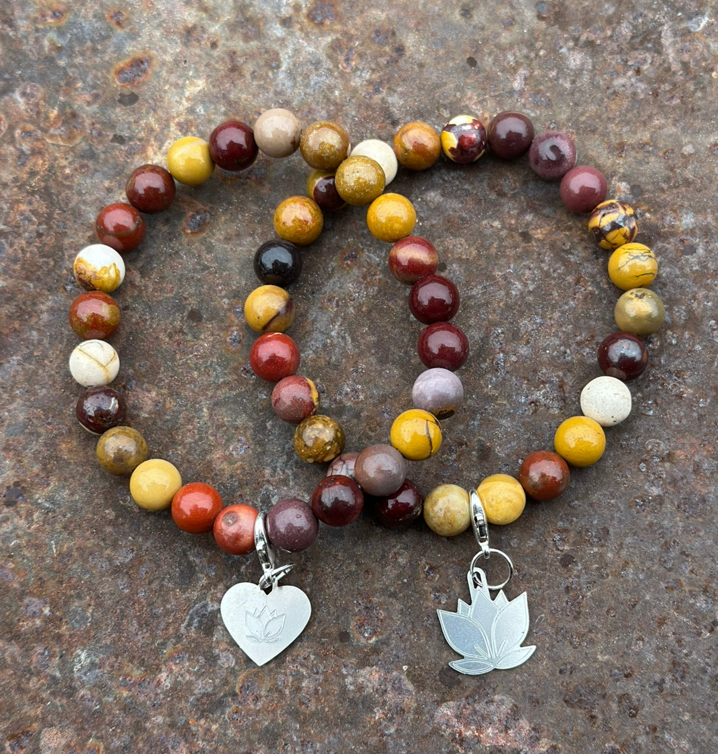 Mookait Edelsteinarmband – Stein für Vitalität & innere Klarheit