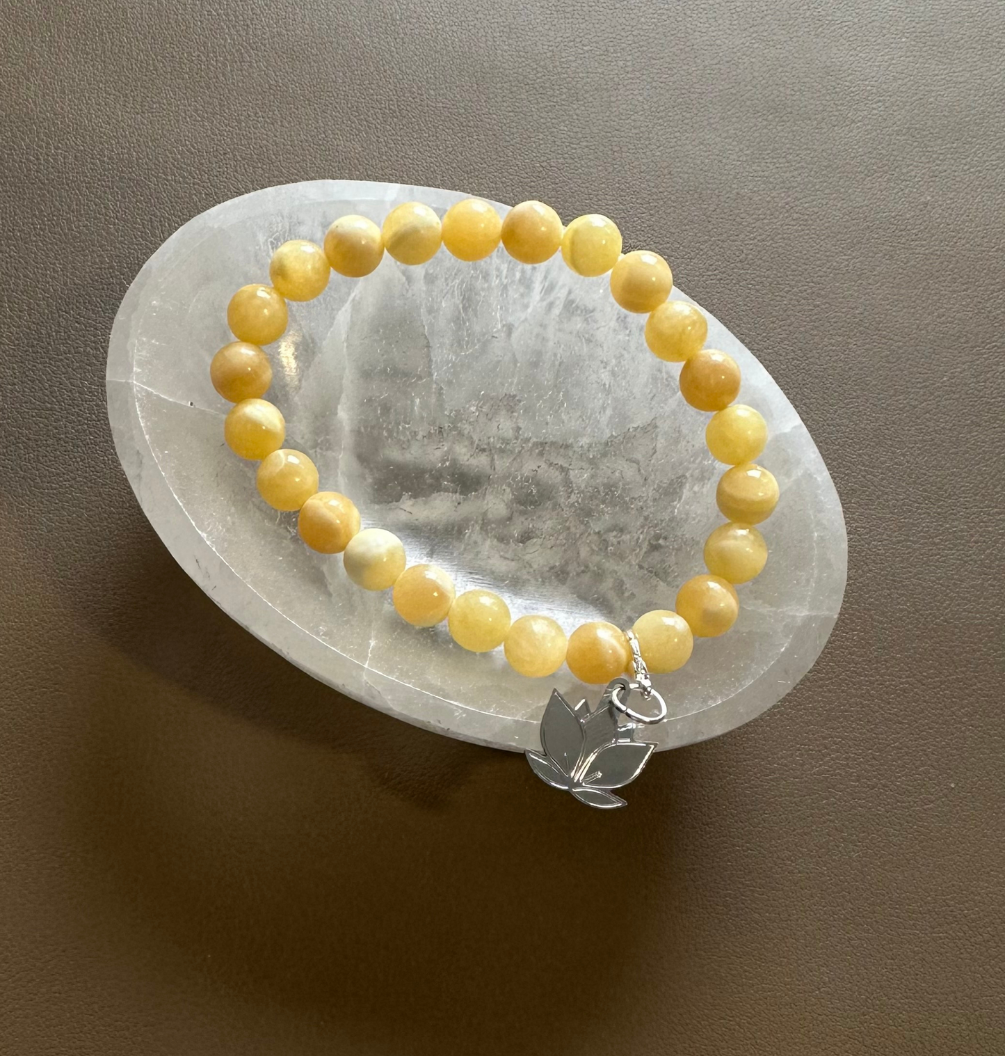 Gelbe Jade Edelsteinarmband – Dein Begleiter für Freude & Klarheit