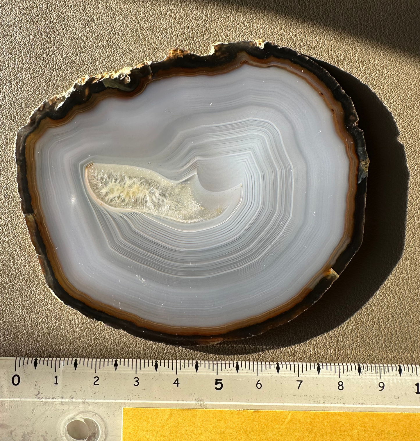 Achat-Scheibe – rund, 10–15 cm (Einzelstück)