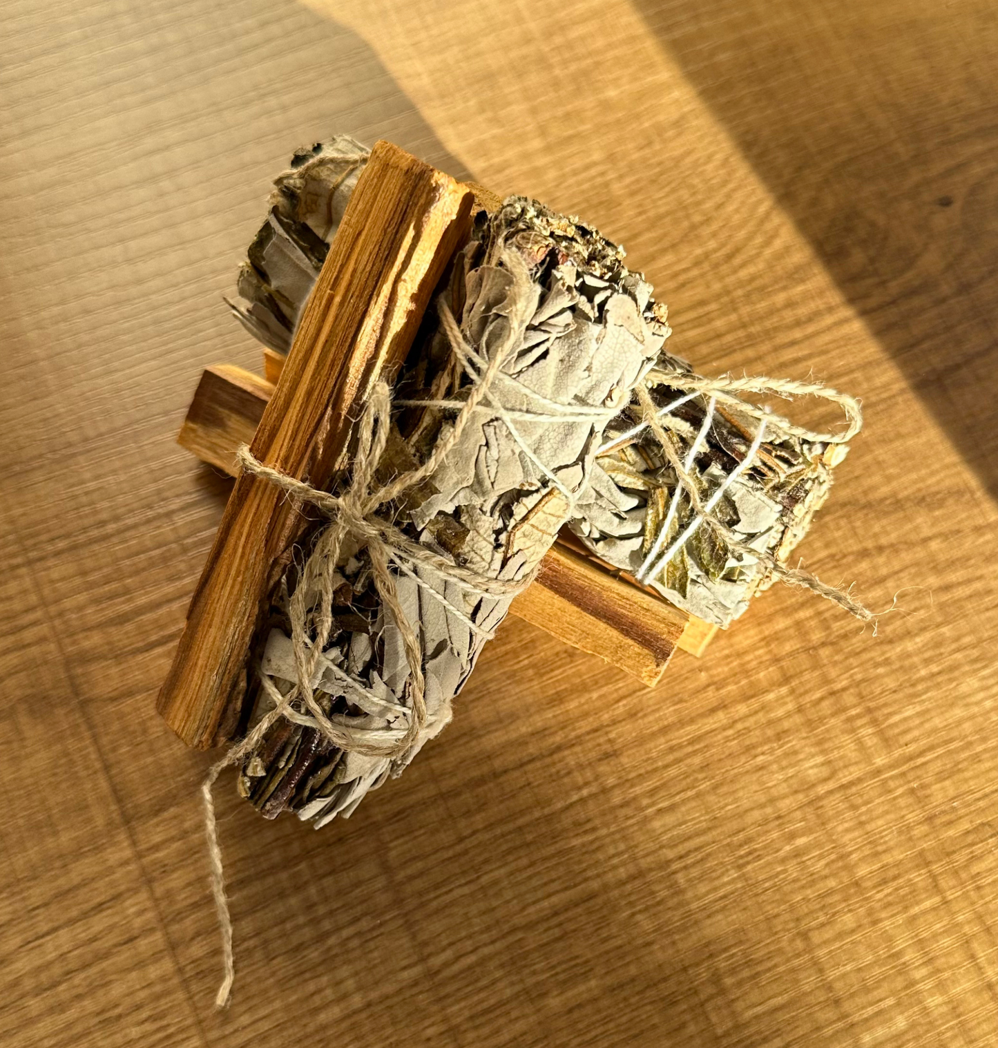 Räucherbündel (2x PaloSanto & 1x weißer Salbei)