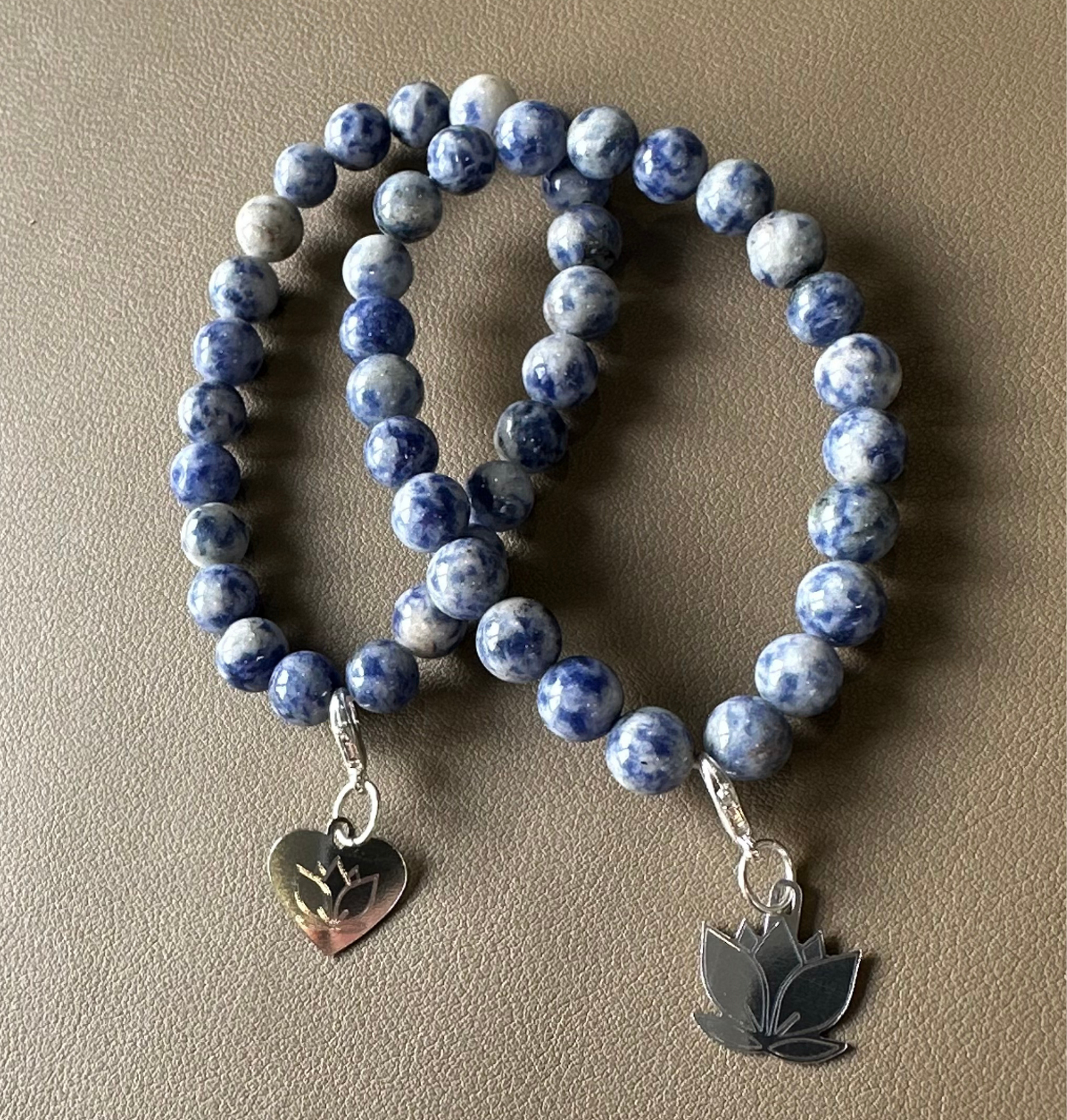 Blauer Jaspis 8mm EdelsteinArmband – Klarheit, Schutz & innere Ruhe